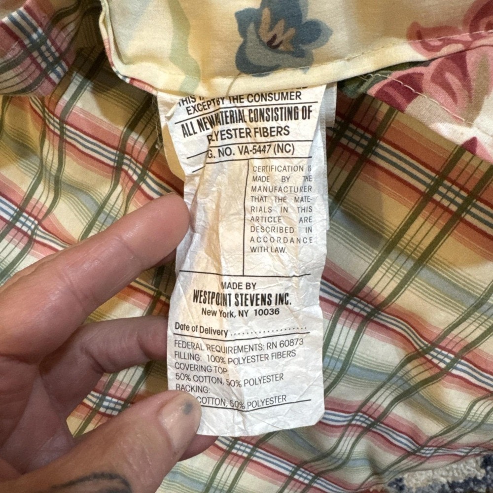 Vintage Martex Sanderson King Comforter Floral Plaid Reversible Ruffle Made USA - Picture 7 of 8